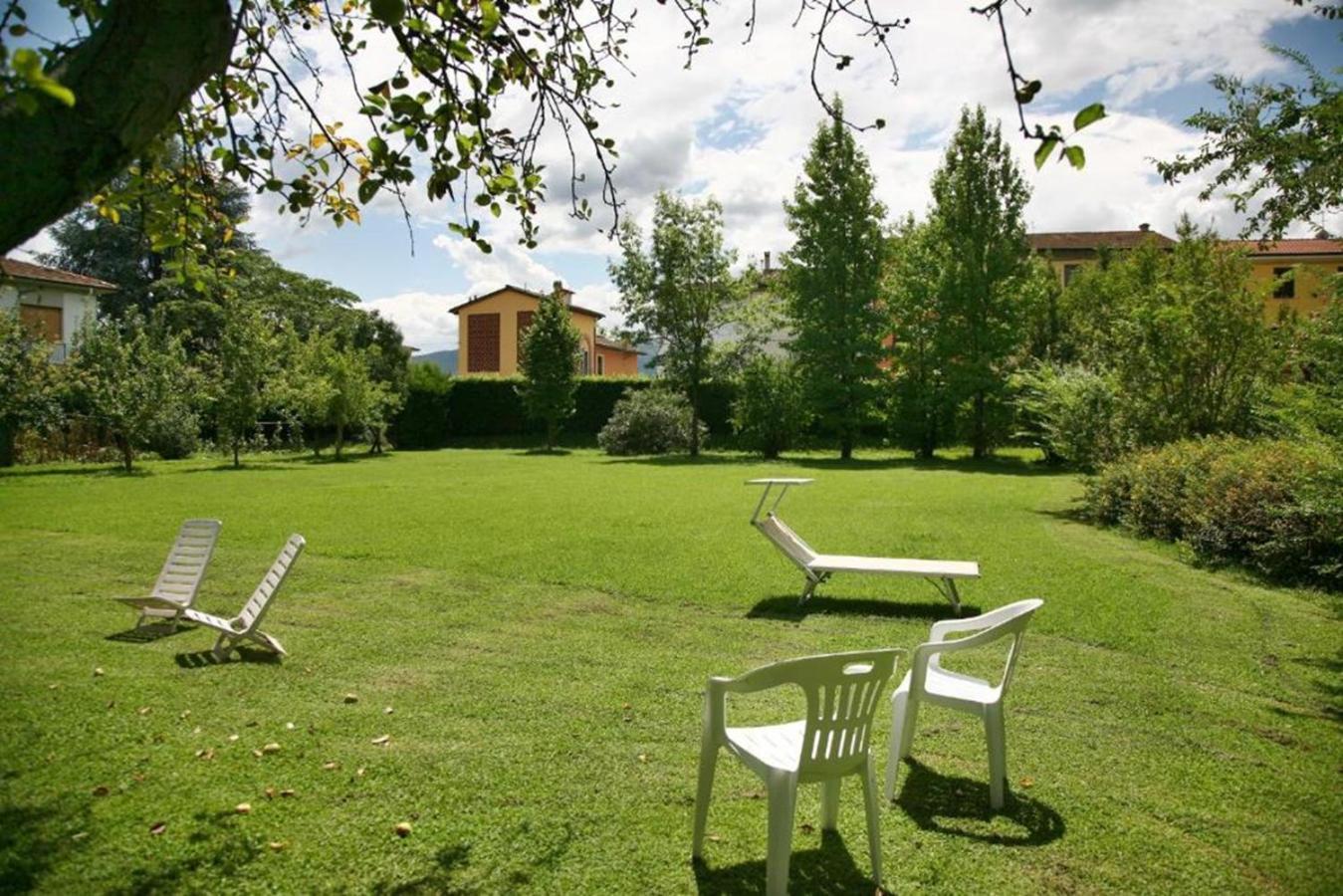 Villa Camilla - Tiny - Exclusive Pool Lucca Exterior foto